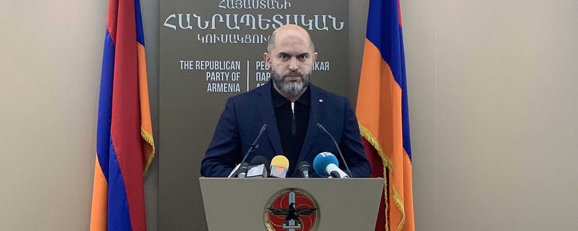 Армен Ашотян зачитывает заявление РПА об участии в выборах (29 апреля 2021). Еревaн - Sputnik Արմենիա, 1920, 29.04.2021