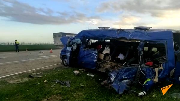 Жуткое ДТП в Ставропольском крае 2021 с участием юных девочек-баскетболисток - кадры с места - Sputnik Армения