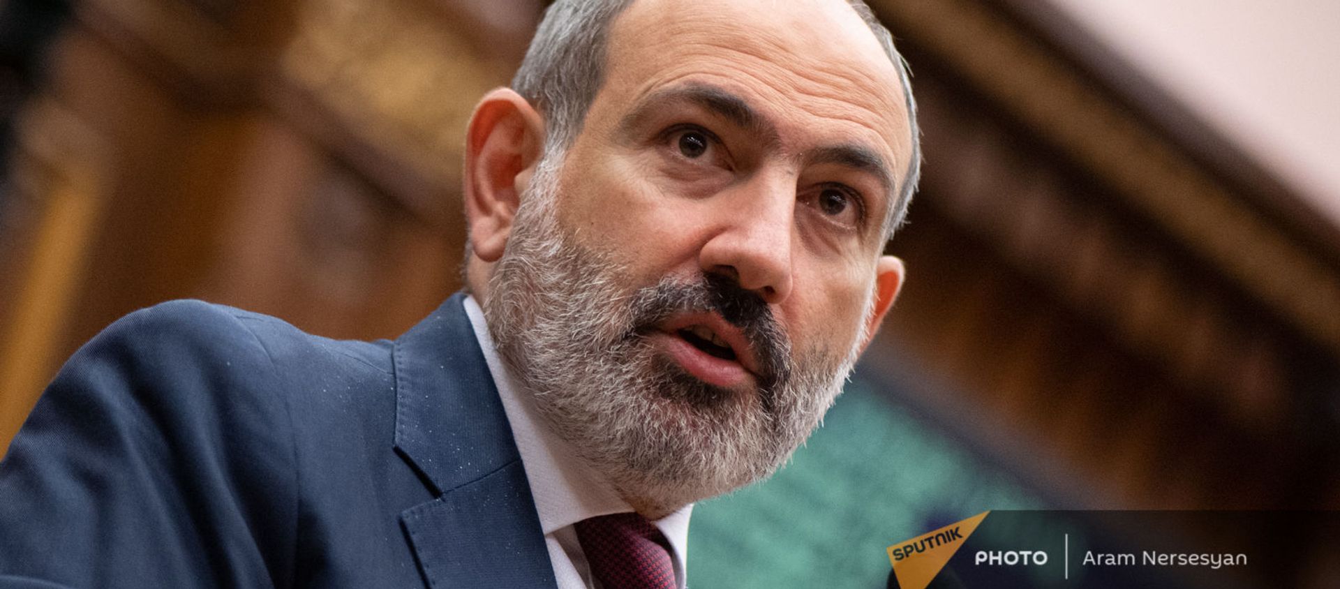 Премьер-министр Никол Пашинян отвечает на вопросы депутатов во время внеочередного заседания Парламента (3 мая 2021). Еревaн - Sputnik Армения, 1920, 13.05.2021