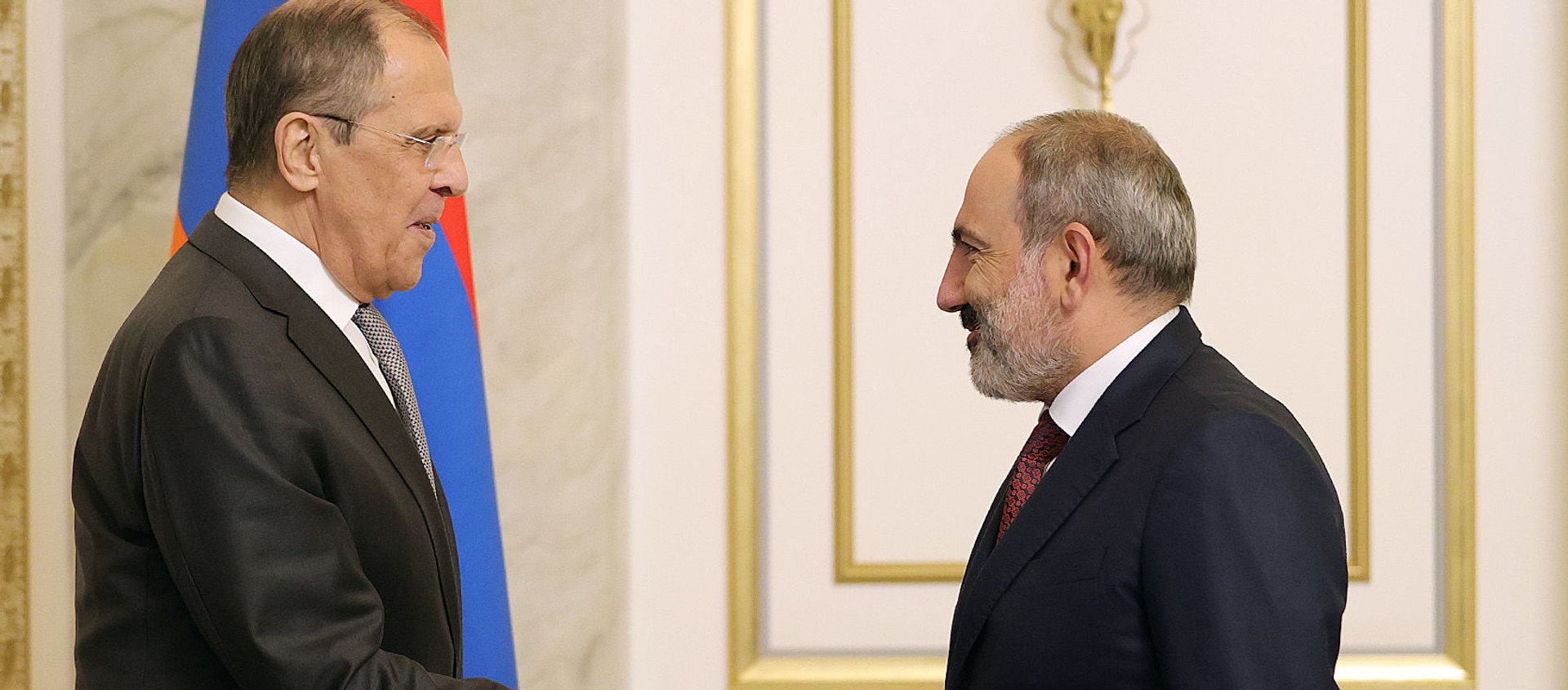 И.о премьер-министра Никол Пашинян принял главу МИД РФ Сергея Лаврова (6 мая 2021). Еревaн И.о премьер-министра Никол Пашинян принял главу МИД РФ Сергея Лаврова (6 мая 2021). Еревaн - Sputnik Արմենիա, 1920, 24.05.2021