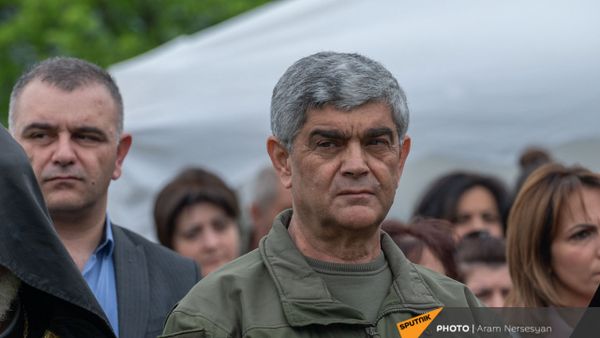 Герой Арцаха генерал-майор Виталий Баласанян - Sputnik Армения