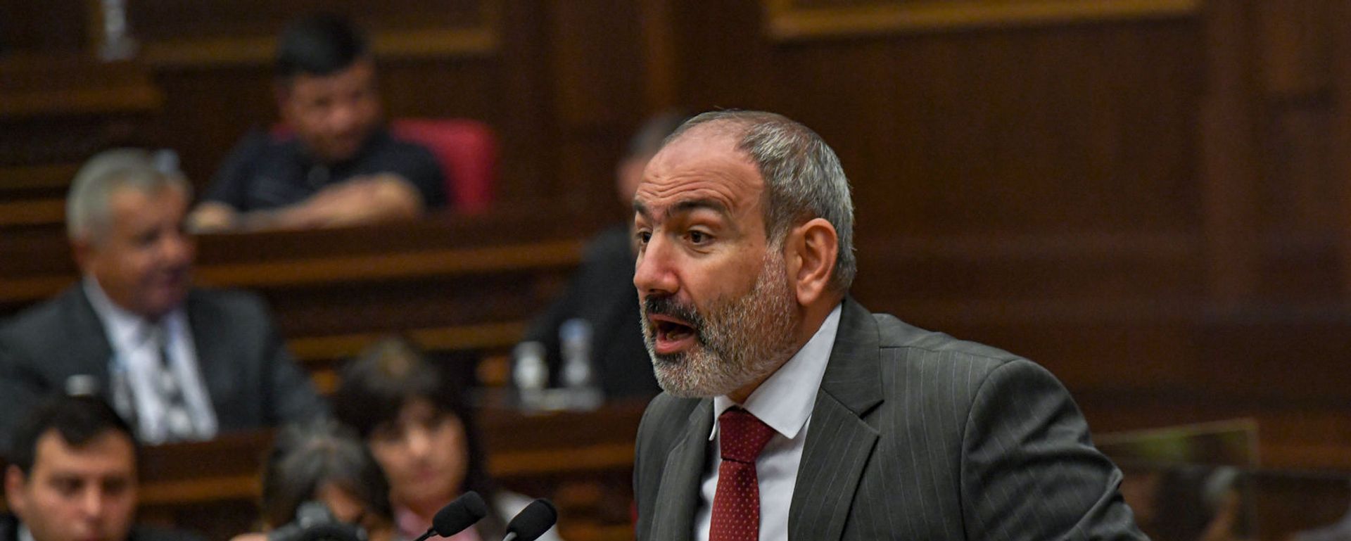 И.о премьер-министра Никол Пашинян на заседании Парламента (10 мая 2021). Еревaн - Sputnik Արմենիա, 1920, 10.05.2021