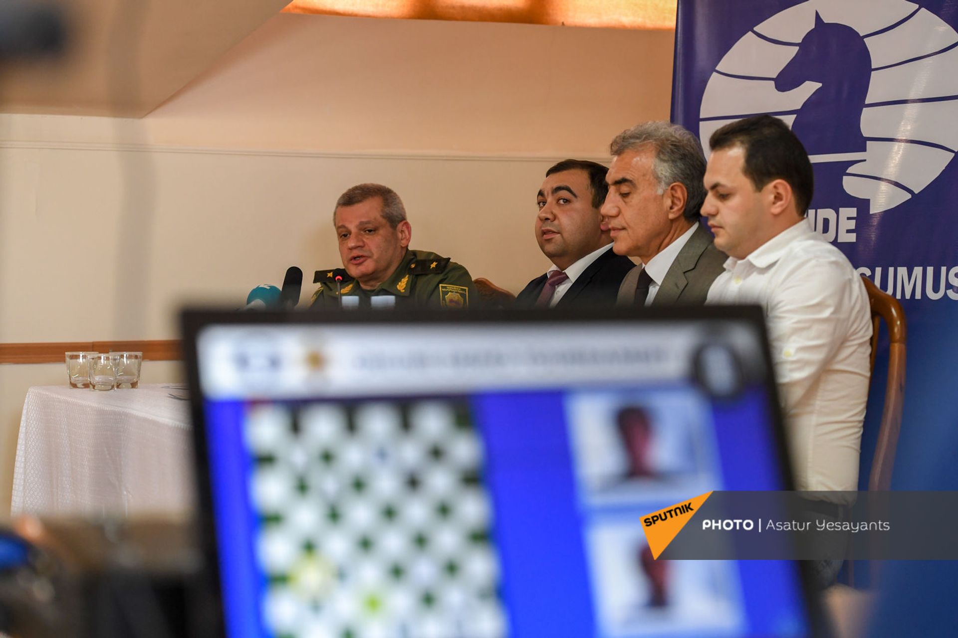 «Գողական ճշտից» անդին. Հայաստանի դատապարտյալները մասնակցում են միջազգային առցանց մրցաշարի «Գողական ճշտից» անդին. Հայաստանի դատապարտյալները մասնակցում են միջազգային առցանց մրցաշարի - Sputnik Արմենիա, 1920, 11.05.2021