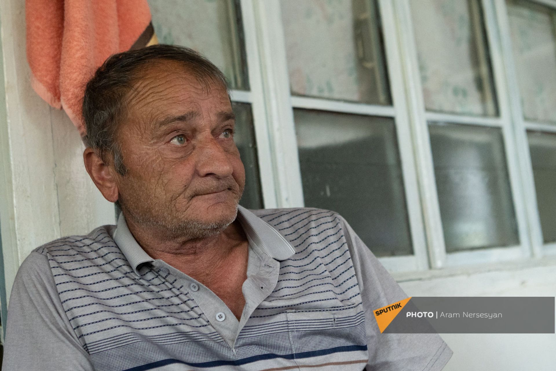 «Ամուսինս սահմանից տեսել է մեր տունը». թաղավարդցու կյանքը` գյուղը փշալարով կիսելուց հետո - Sputnik Արմենիա, 1920, 13.05.2021