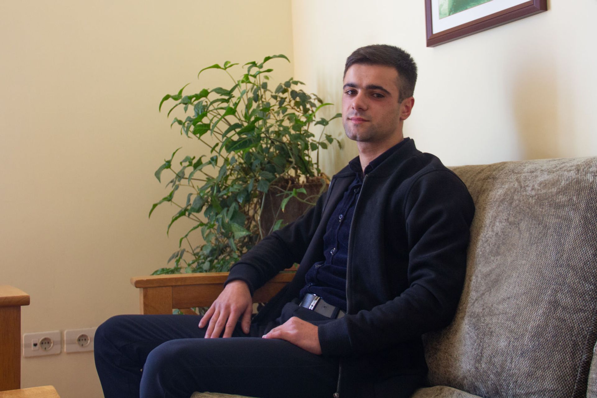 «Խորը շունչ քաշեցի, տեսա` սաղ եմ». ինչպես է Գարիկը փրկել վիրավորներին և ինքն էլ ողջ մնացել - Sputnik Արմենիա, 1920, 17.05.2021