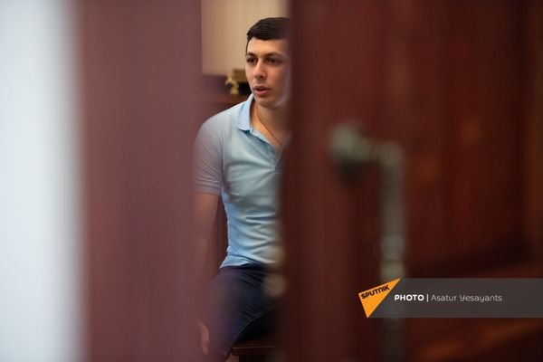 Получивший ранение в карабахской войне Абет Микаелян Получивший ранение в карабахской войне Абет Микаелян - Sputnik Армения