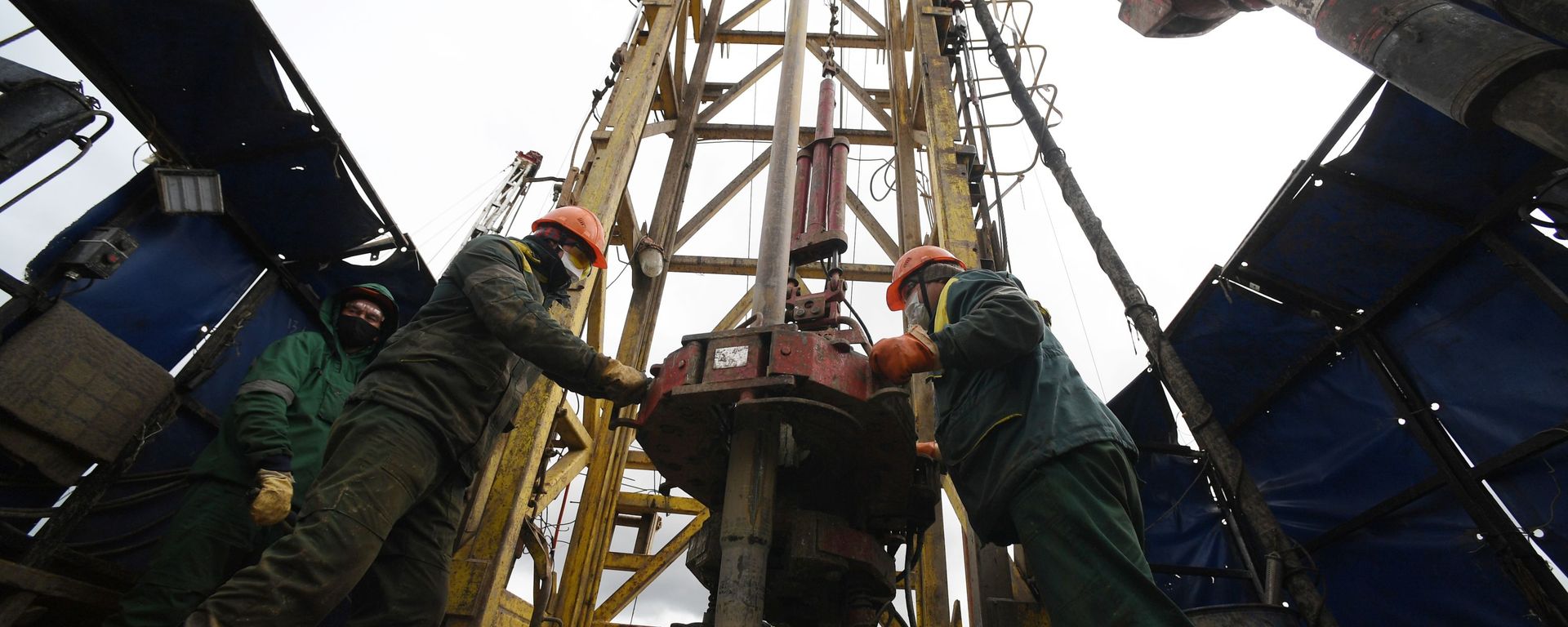 Добыча нефти в России, архивное фото Добыча нефти в России, архивное фото - Sputnik Армения, 1920, 21.06.2021
