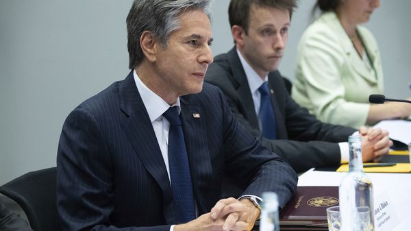 Госсекретарь США Энтони Блинкен на встрече с министром иностранных дел России Сергеем Лавровым в рамках саммита Арктического совета на уровне министров (19 мая 2021). Рейкьявик, Исландия - Sputnik Армения