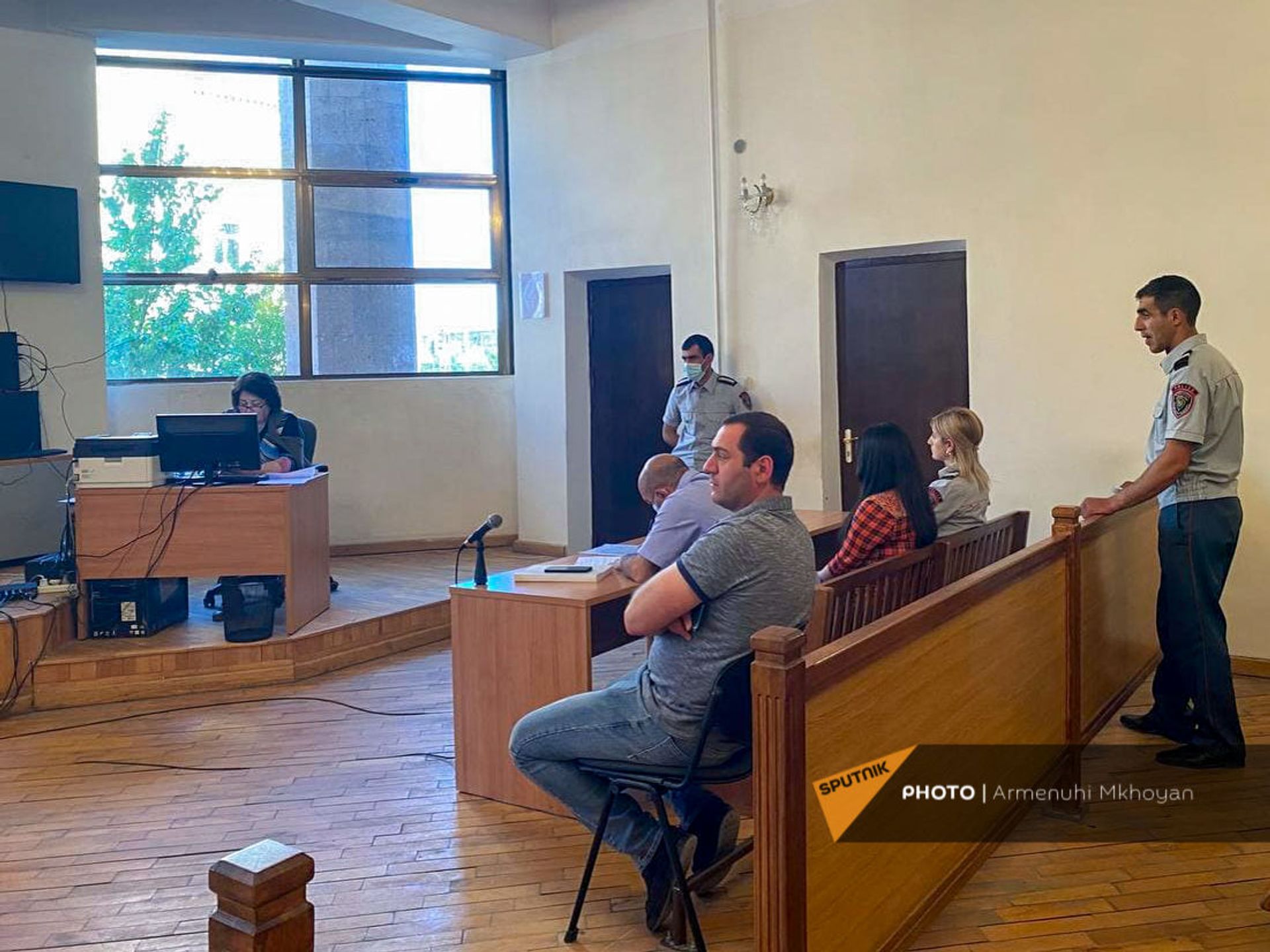 Գյումրիում սպանության մեջ մեղադրվող մորը 11 տարով ազատազրկելու միջնորդություն ներկայացվեց  - Sputnik Արմենիա, 1920, 20.05.2021