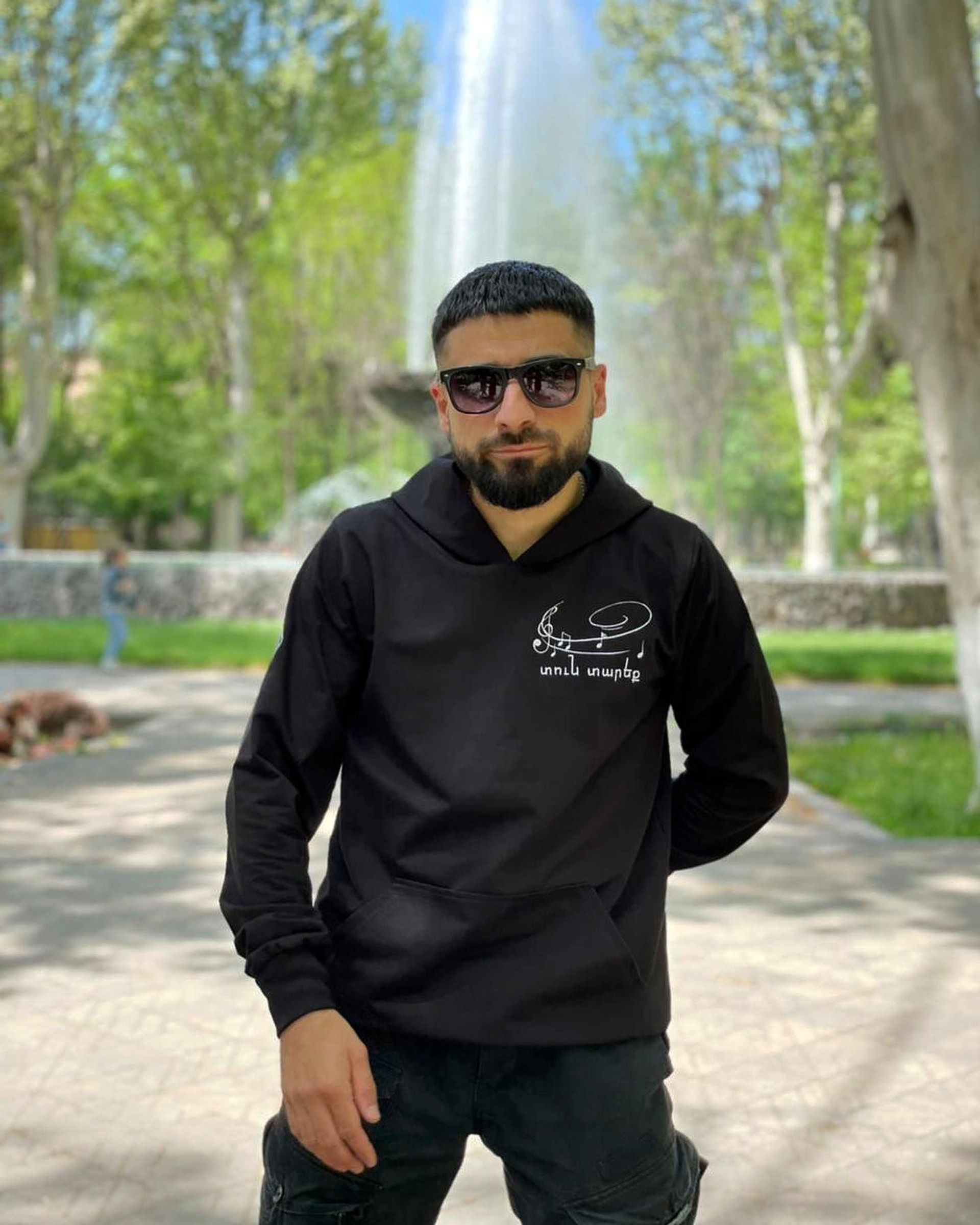 Վերցրեցի հիշողությունն ու գդալները. արցախցի Լյոկան 3 անգամ տուն է կորցրել, բայց չի կոտրվել - Sputnik Արմենիա, 1920, 23.05.2021