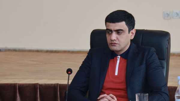 Мэр Гориса Аруш Арушанян - Sputnik Արմենիա