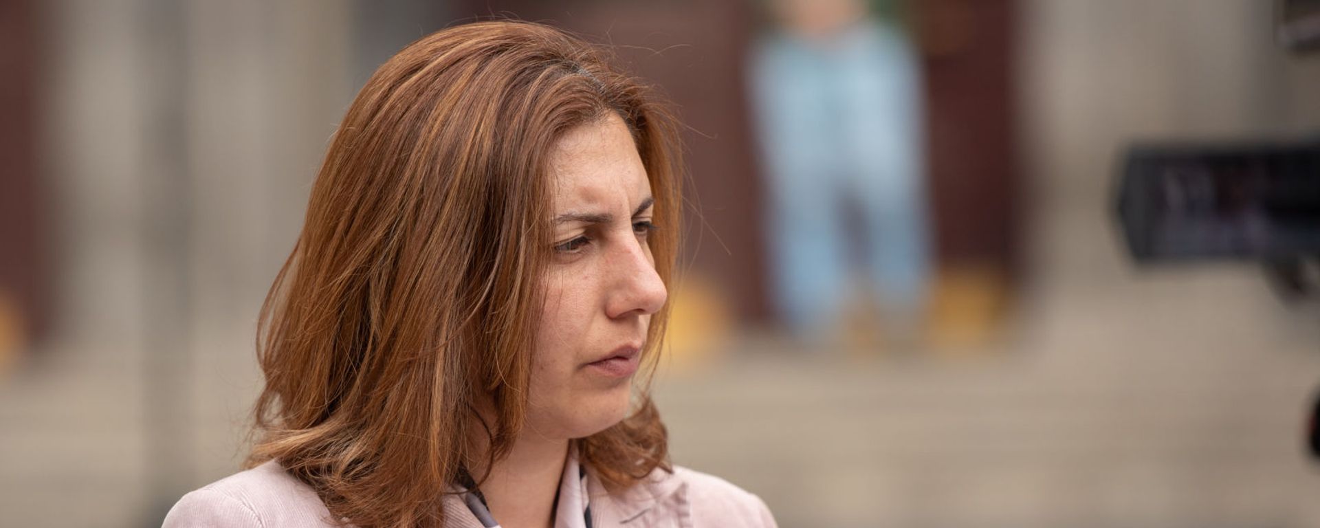 Депутат Софья Овсепян на площади Азнавура перед началом митинга с требованием опубликовать договор с Азербайджаном (22 мая 2021). Еревaн - Sputnik Արմենիա, 1920, 22.06.2021
