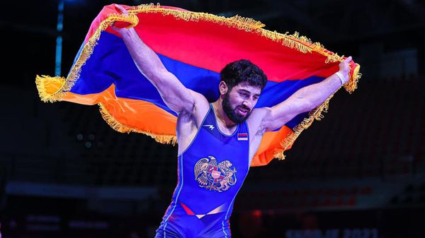 Հրաչյա Պողոսյան - Sputnik Արմենիա
