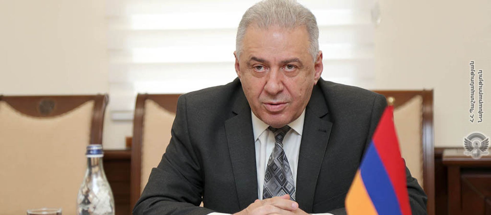 И.о. министра обороны Вагаршак Арутюнян встретился с Чрезвычайным и Полномочным послом Японии Фукушимой Масанори (24 мая 2021). Еревaн - Sputnik Արմենիա, 1920, 28.05.2021