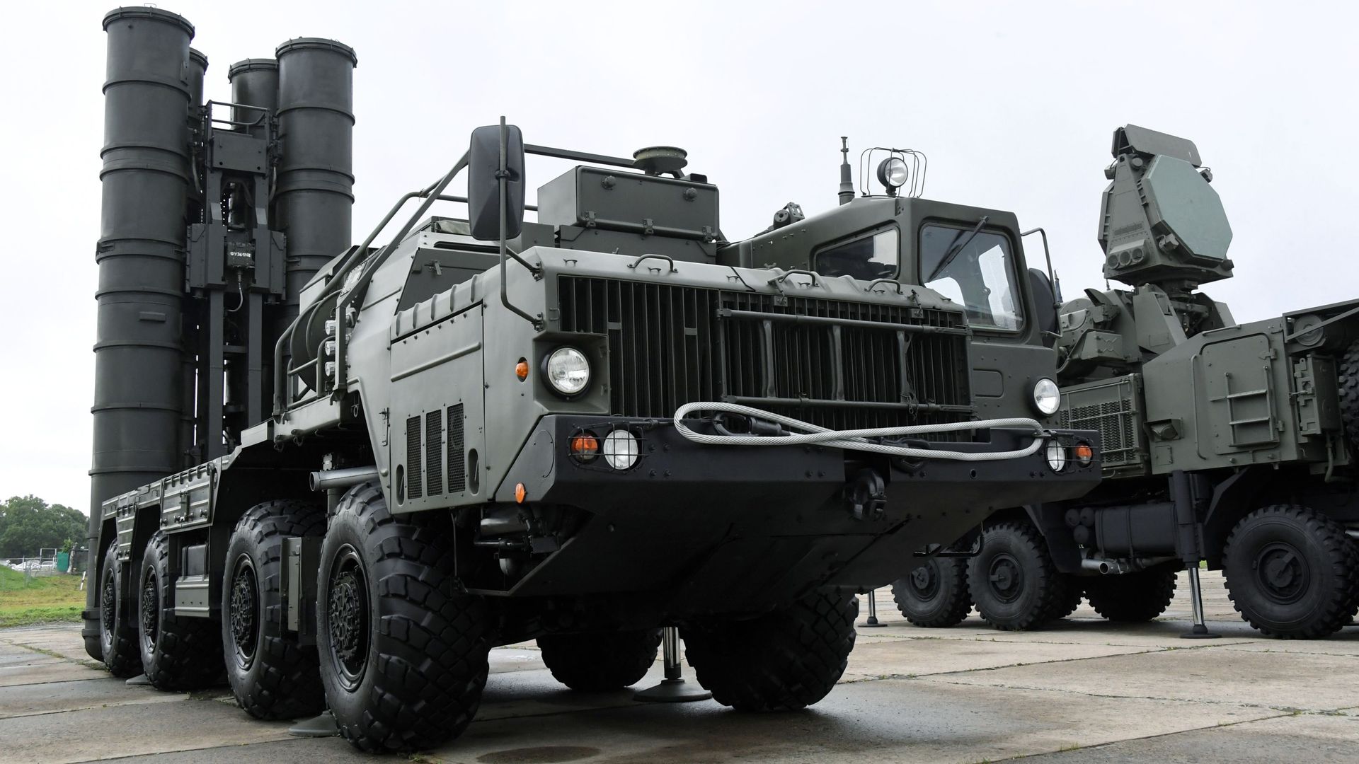 Пусковая установка зенитно-ракетного комплекса С-400 Триумф Пусковая установка зенитно-ракетного комплекса С-400 Триумф - Sputnik Армения, 1920, 28.05.2021