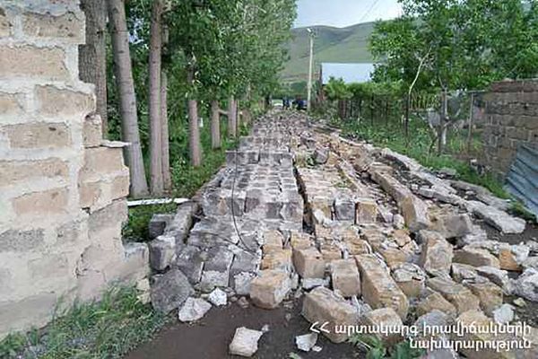 Քամին ավերածություններ է պատճառել Ակունք գյուղում - Sputnik Արմենիա