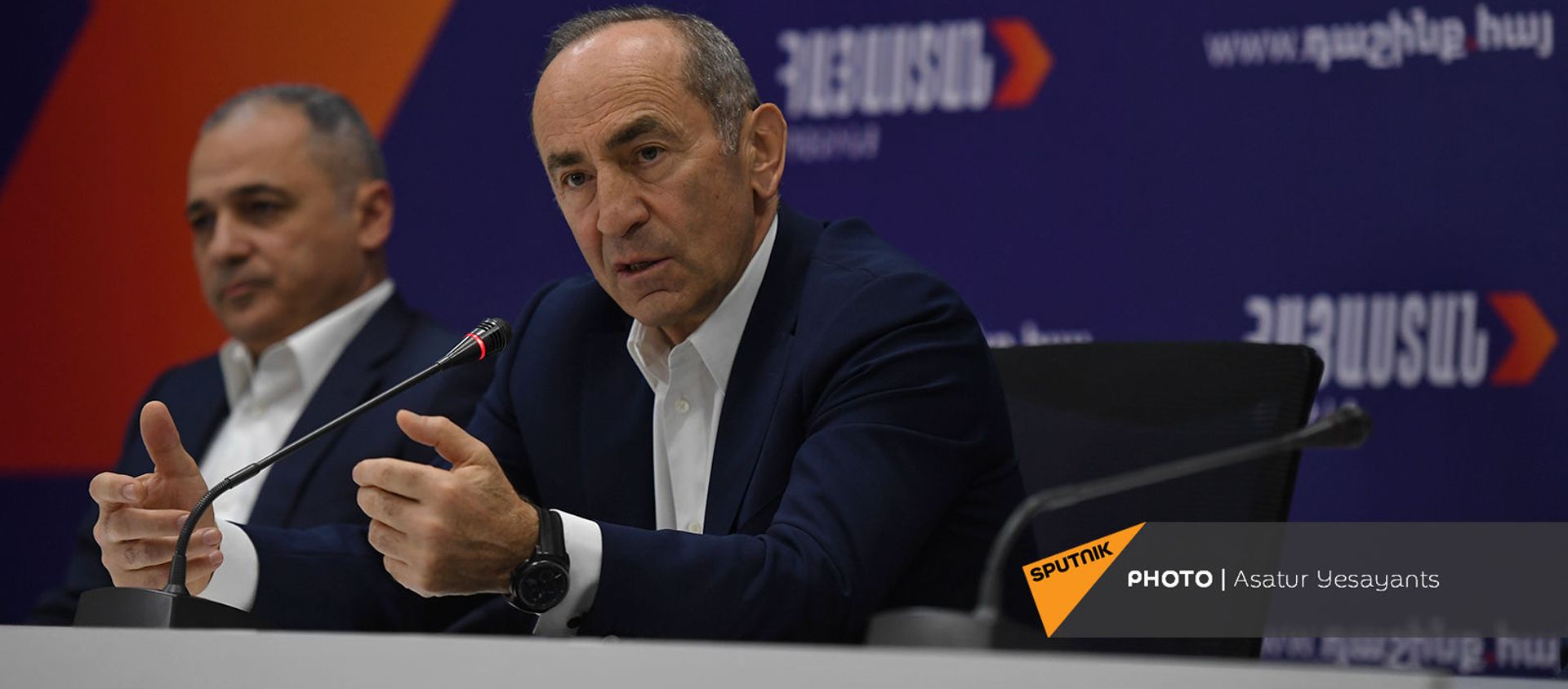 Роберт Кочарян на пресс-конференции лидеров блока Айастан (25 мая 2021). Еревaн - Sputnik Армения, 1920, 29.05.2021