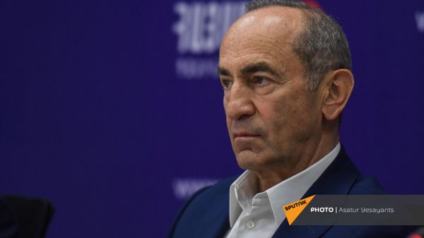 Роберт Кочарян на пресс-конференции лидеров блока Айастан (25 мая 2021). Еревaн - Sputnik Արմենիա