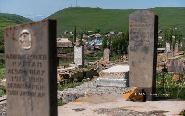 Ադրբեջանական գերեզմանոց Դրախտիկում - Sputnik Արմենիա