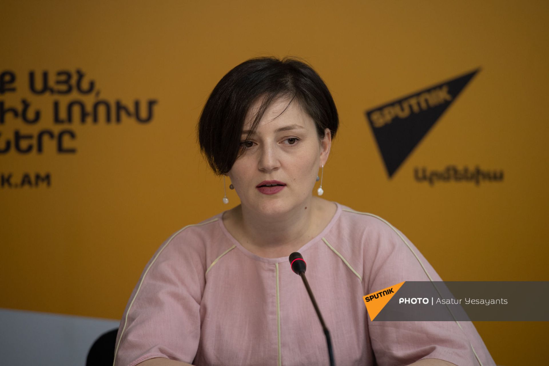 Месседж туристам и всему миру: как и когда пройдут Дни вина в Ереване Месседж туристам и всему миру: как и когда пройдут Дни вина в Ереване - Sputnik Армения, 1920, 31.05.2021