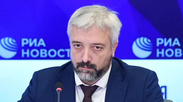 Руководитель Федерального агентства по делам Содружества Независимых Государств, соотечественников, проживающих за рубежом, и по международному гуманитарному сотрудничеству (Россотрудничество) Евгений Примаков  - Sputnik Армения
