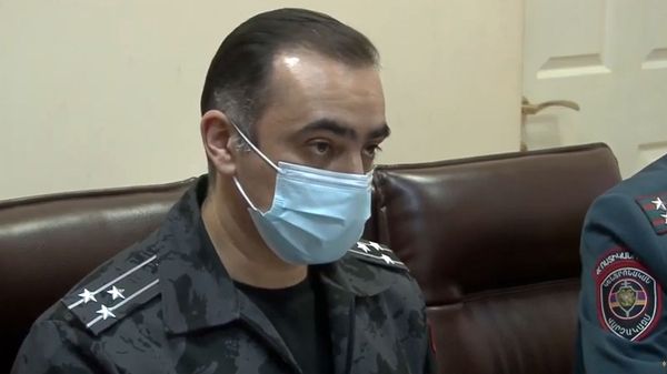 Замначальника Полиции Ара Фиданян принял делегацию во главе с Максимом Лонганде (17 февраля 2021). Еревaн - Sputnik Արմենիա
