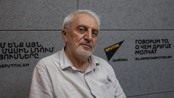 Заместитель председателя партии Армянский национальный конгресс Арам Манукян в гостях радио Sputnik - Sputnik Армения