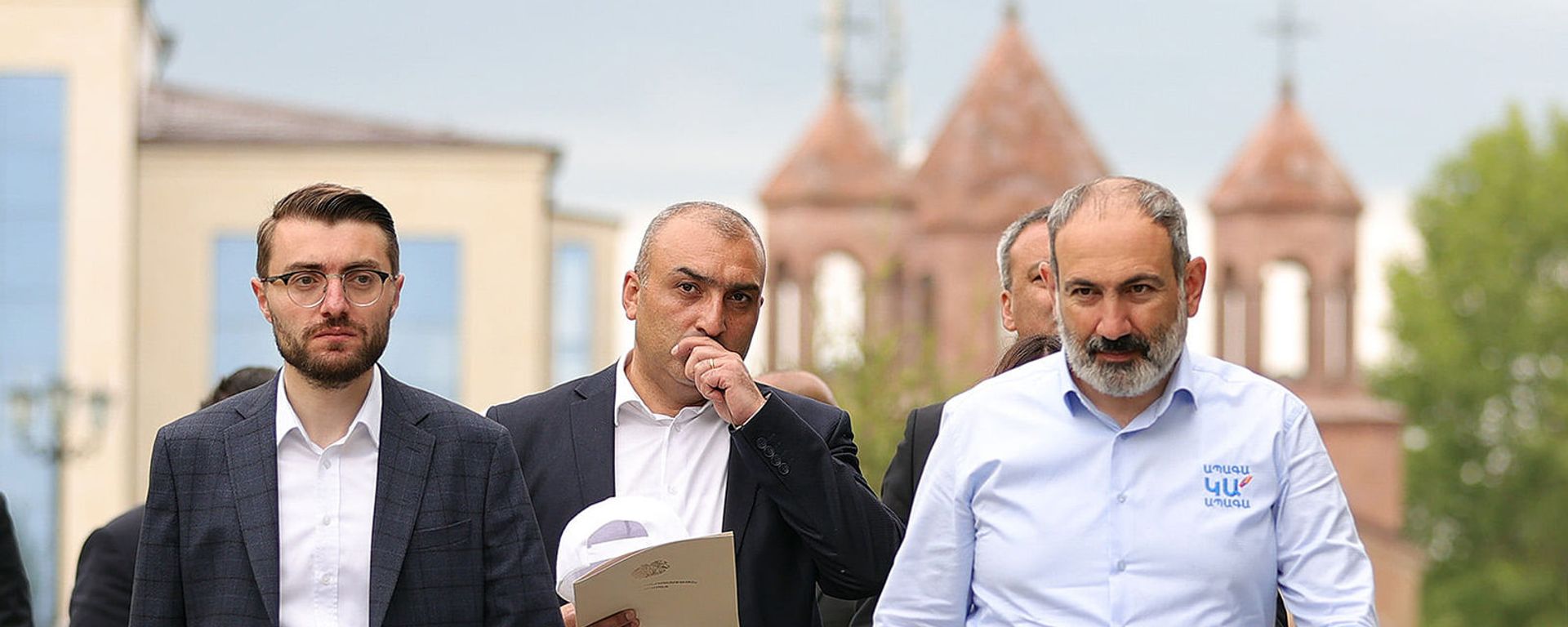 И.о. премьер-министра Никол Пашинян на предвыборной агиткампании в Лорийской области (10 июня 2021). Ташир И.о. премьер-министра Никол Пашинян на предвыборной агиткампании в Лорийской области (10 июня 2021). Ташир - Sputnik Армения, 1920, 15.06.2021