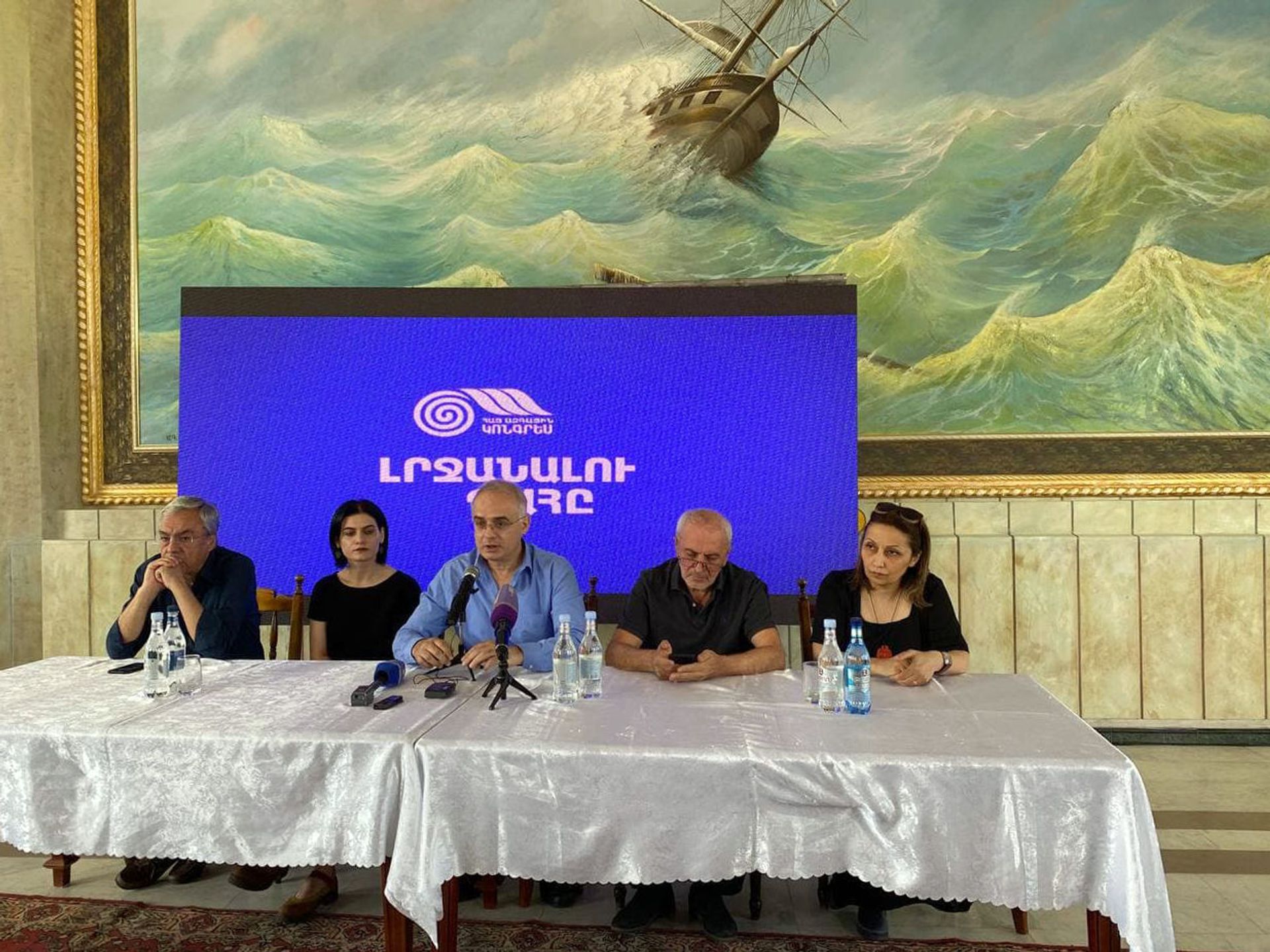 Եթե Տեր-Պետրոսյանը լինի երկրի ղեկավար, մեկ շաբաթում կլուծվի գերիների հարցը. Զուրաբյան - Sputnik Արմենիա, 1920, 12.06.2021