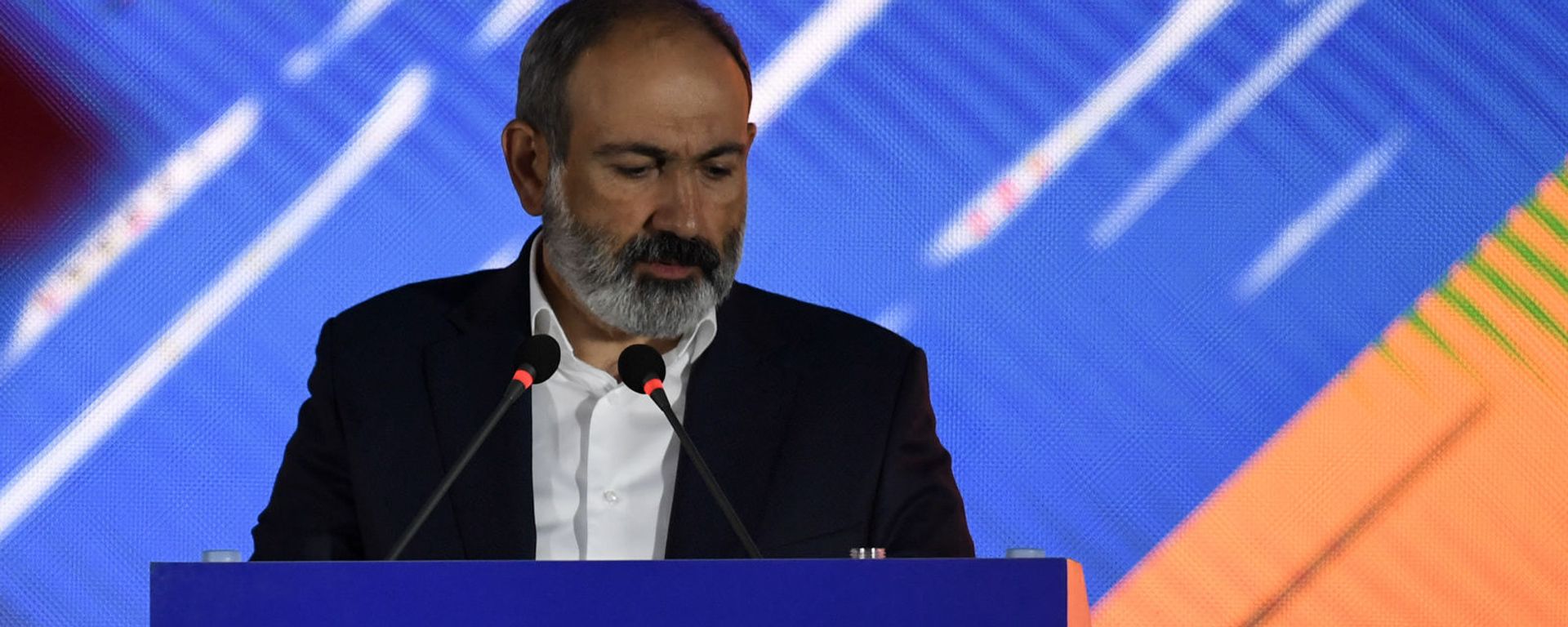 И.о. премьер-министра Никол Пашинян на предвыборном агитационном митинге на площади Республики (17 июня 2021). Еревaн - Sputnik Արմենիա, 1920, 17.06.2021