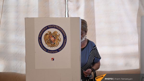 Избирательный участок - Sputnik Армения
