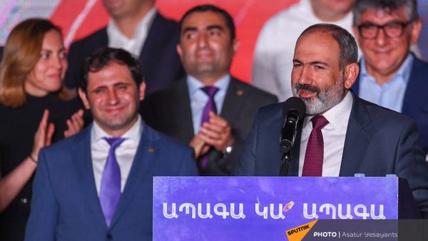 Նիկոլ Փաշինյան - Sputnik Արմենիա