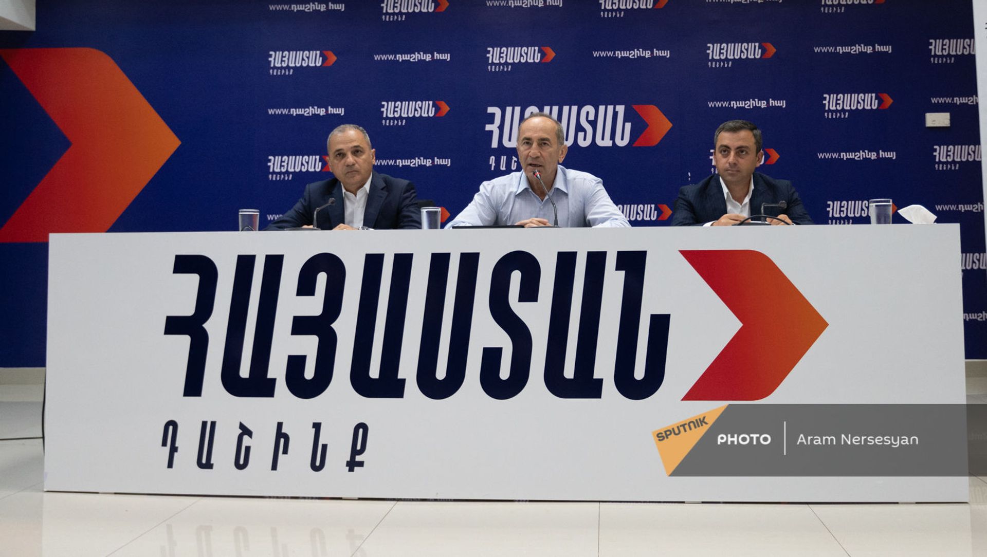 Пресс-конференция лидеров блока Айастан (22 июня 2021). Еревaн Пресс-конференция лидеров блока Айастан (22 июня 2021). Еревaн - Sputnik Армения, 1920, 20.07.2021
