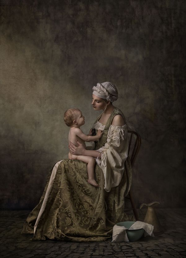 Снимок A quiet connection австралийского фотографа Nancy Flammea, занявший 3-е место в категории Family Sitting в конкурсе 2021 The International Portrait Photographer of the Year  - Sputnik Армения