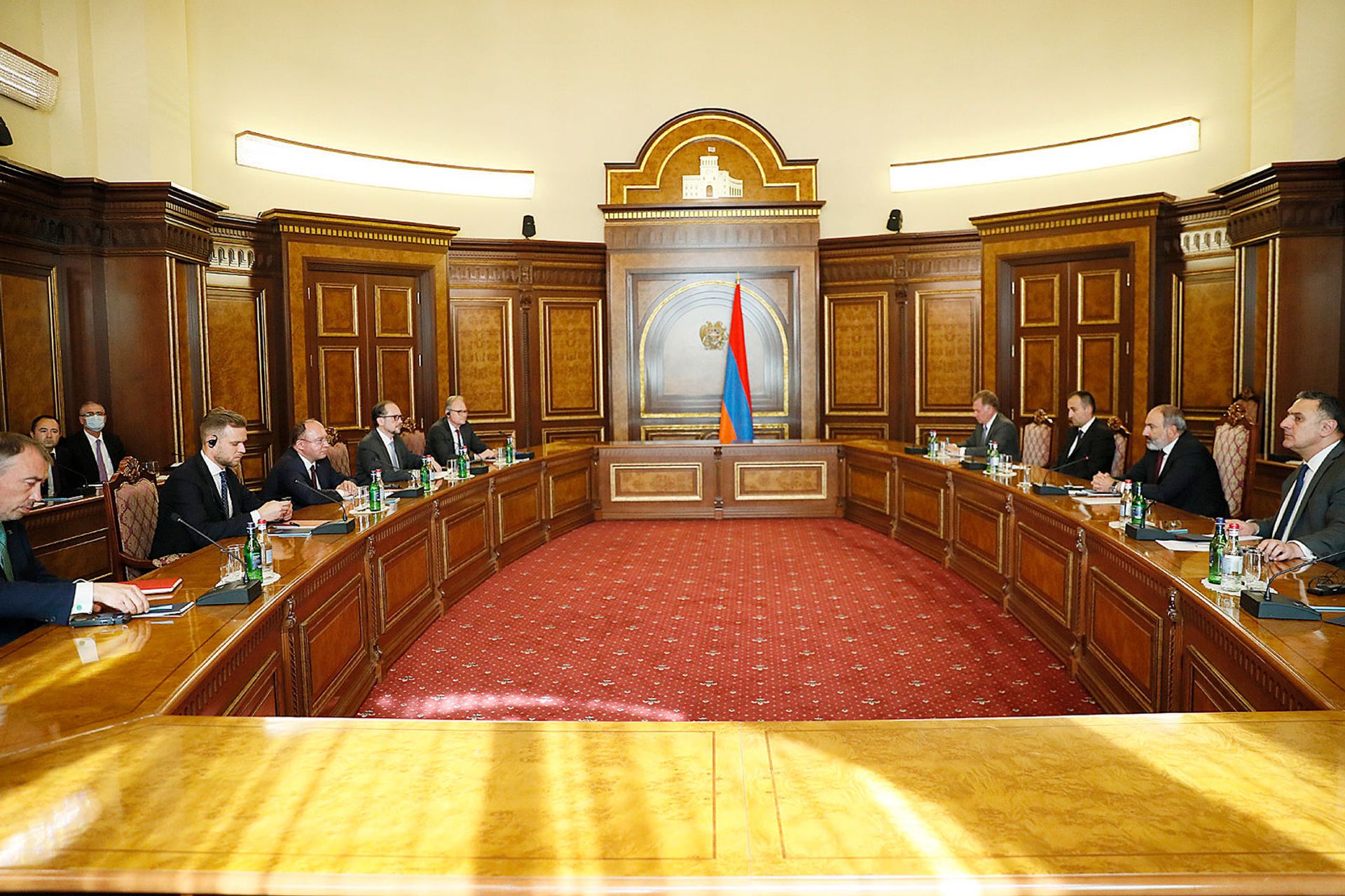 ԵՄ-ն պատրաստ է օգնել գերիների վերադարձի հարցում. ԵՄ երկրների ԱԳ նախարարները Հայաստանում են - Sputnik Արմենիա, 1920, 25.06.2021