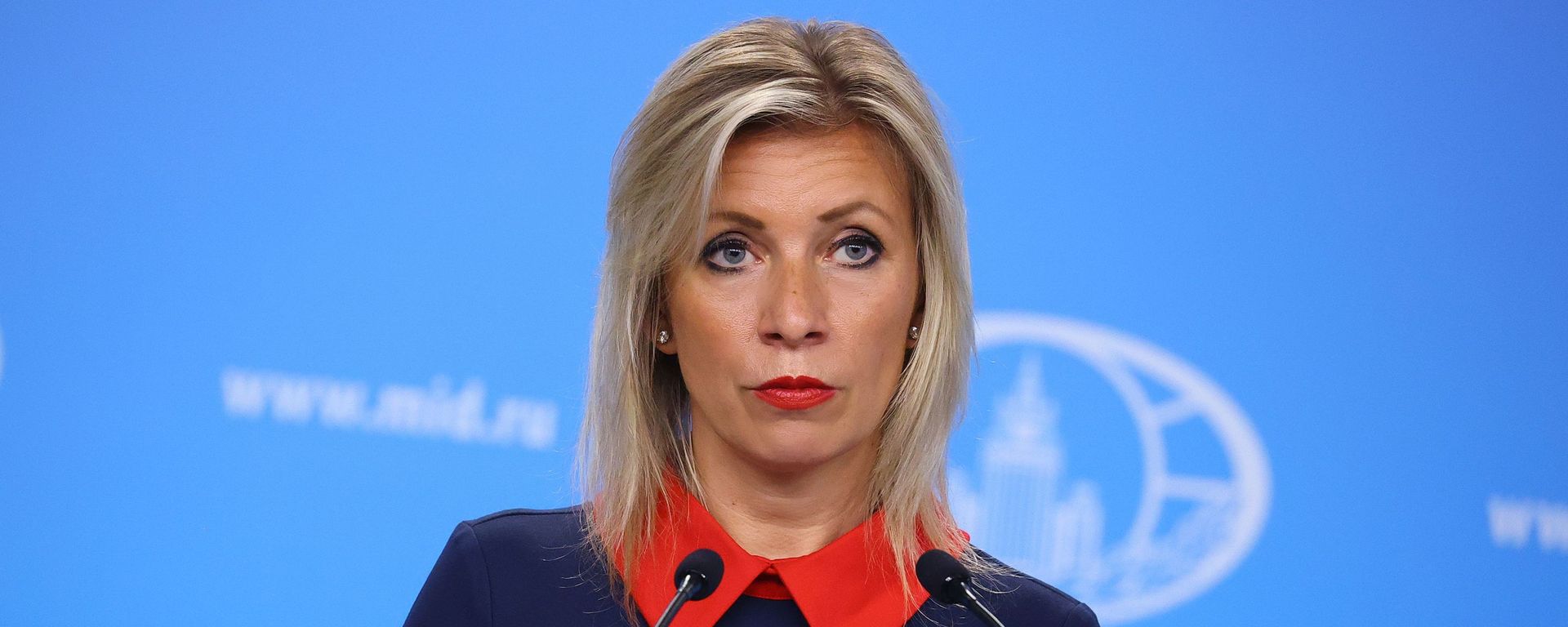 Официальный представитель МИД России Мария Захарова проводит еженедельный брифинг - Sputnik Армения, 1920, 02.09.2021