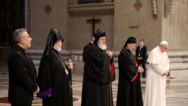 Католикос Великого Дома Киликии Арам I на встрече религиозных лидеров (1 июля 2021). Ватикан - Sputnik Армения