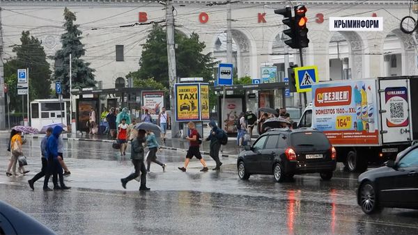 Реки вышли из берегов, подтоплены дома и набережные. Ливни опять накрыли Крым - Sputnik Արմենիա