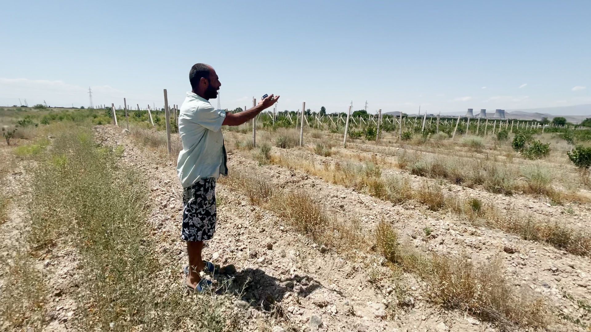 «Փաշինյանը պիտի լուծի էս հարցը». գյուղացին ահազանգում է` գետերը դատարկ են «Փաշինյանը պիտի լուծի էս հարցը». գյուղացին ահազանգում է` գետերը դատարկ են - Sputnik Արմենիա, 1920, 08.07.2021