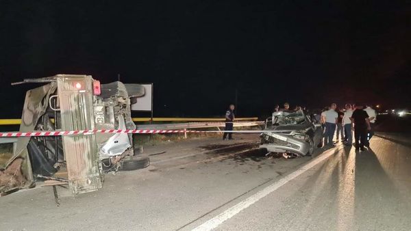 Дорожно-транспортное происшествие с участием военного транспорта на трассе Ерасх-Ереван (10 июля 2031). Арарат - Sputnik Армения
