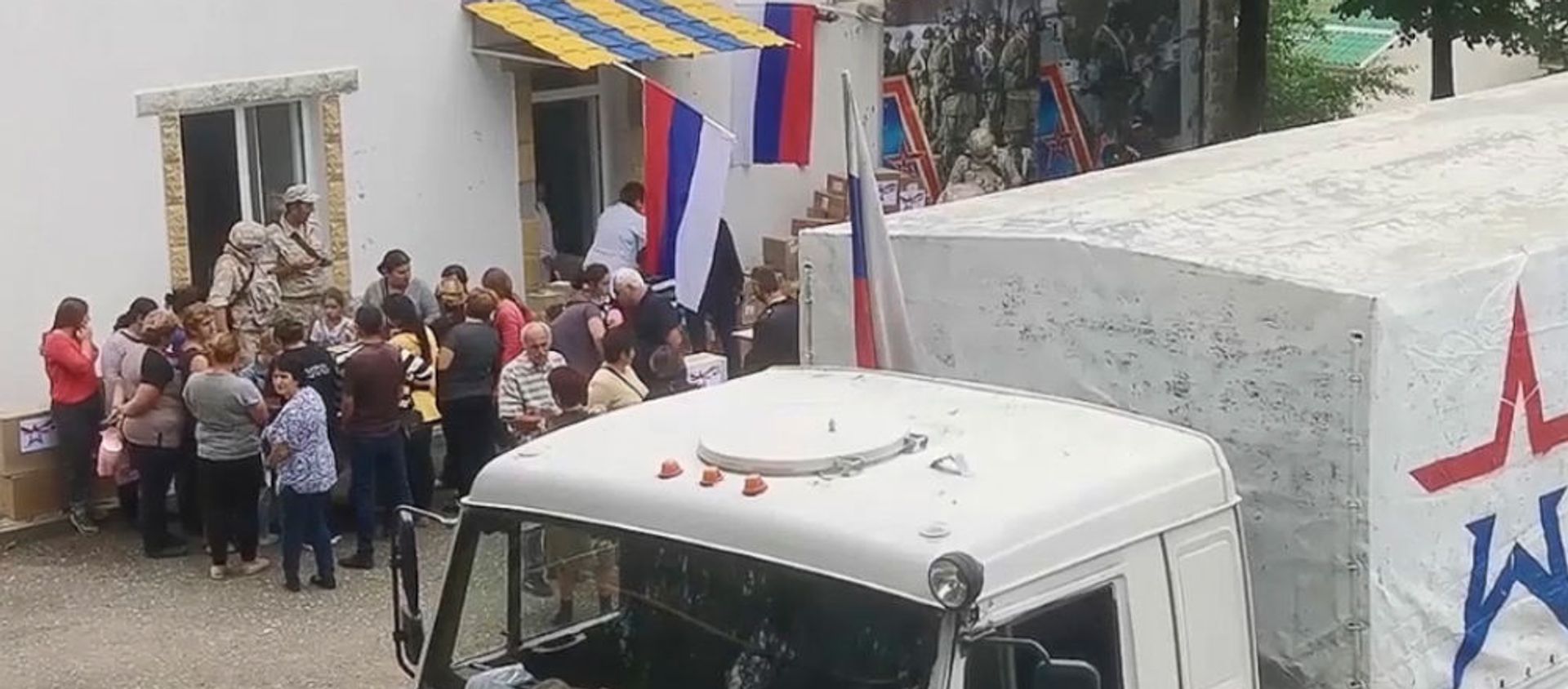 Российские миротворцы провели гуманитарно-медицинскую акцию в селе Ванк (13 июля 2021). Карабах - Sputnik Армения, 1920, 24.07.2021