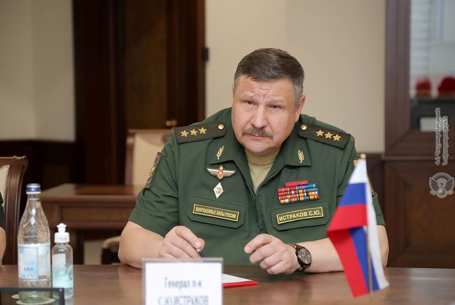 И.о. министра обороны Армении и замглавы ГШ ВС России обсудили вопросы сотрудничества И.о. министра обороны Армении и замглавы ГШ ВС России обсудили вопросы сотрудничества - Sputnik Армения, 1920, 13.07.2021