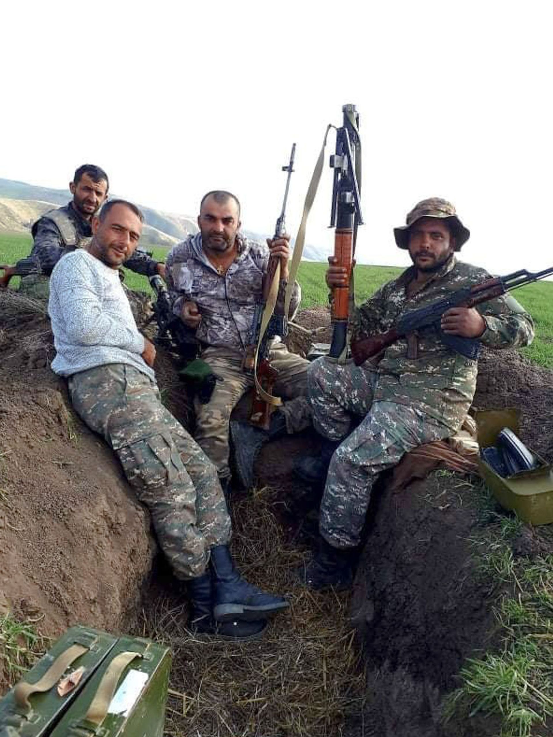 Պապին, Ծիտը, Գևորգը... մոռանալ չի կարելի. կապիտանը պատմում է հերոսների ու չհերոսների մասին - Sputnik Արմենիա, 1920, 18.07.2021