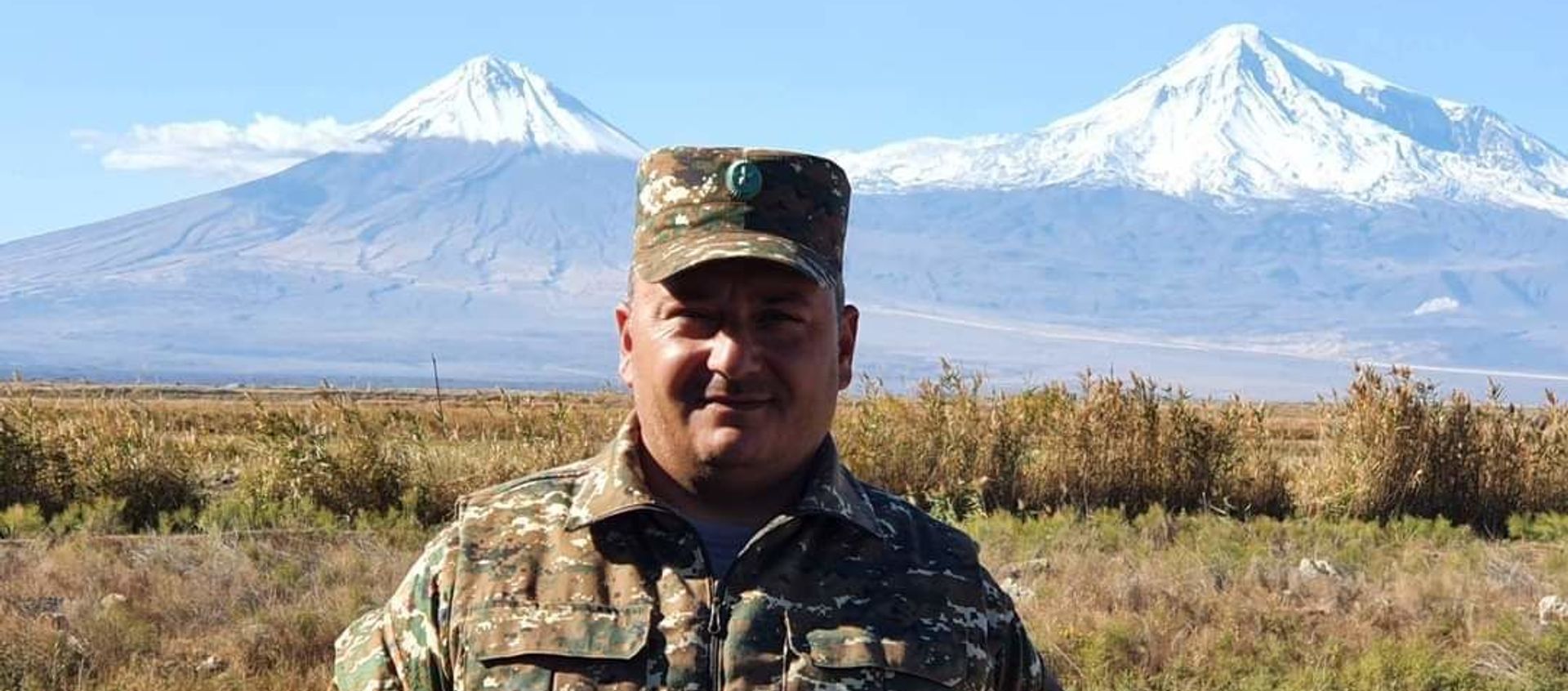Глава общины Ерасх Радик Огикян Глава общины Ерасх Радик Огикян - Sputnik Армения, 1920, 20.07.2021