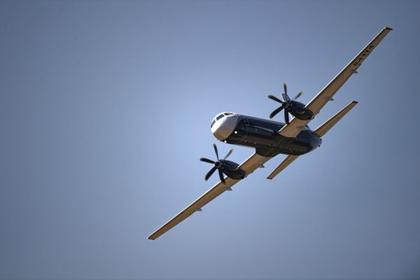 Самолет Ил-114-300, во время выполнения летной программы на Международном авиационно-космическом салоне МАКС-2021. - Sputnik Армения