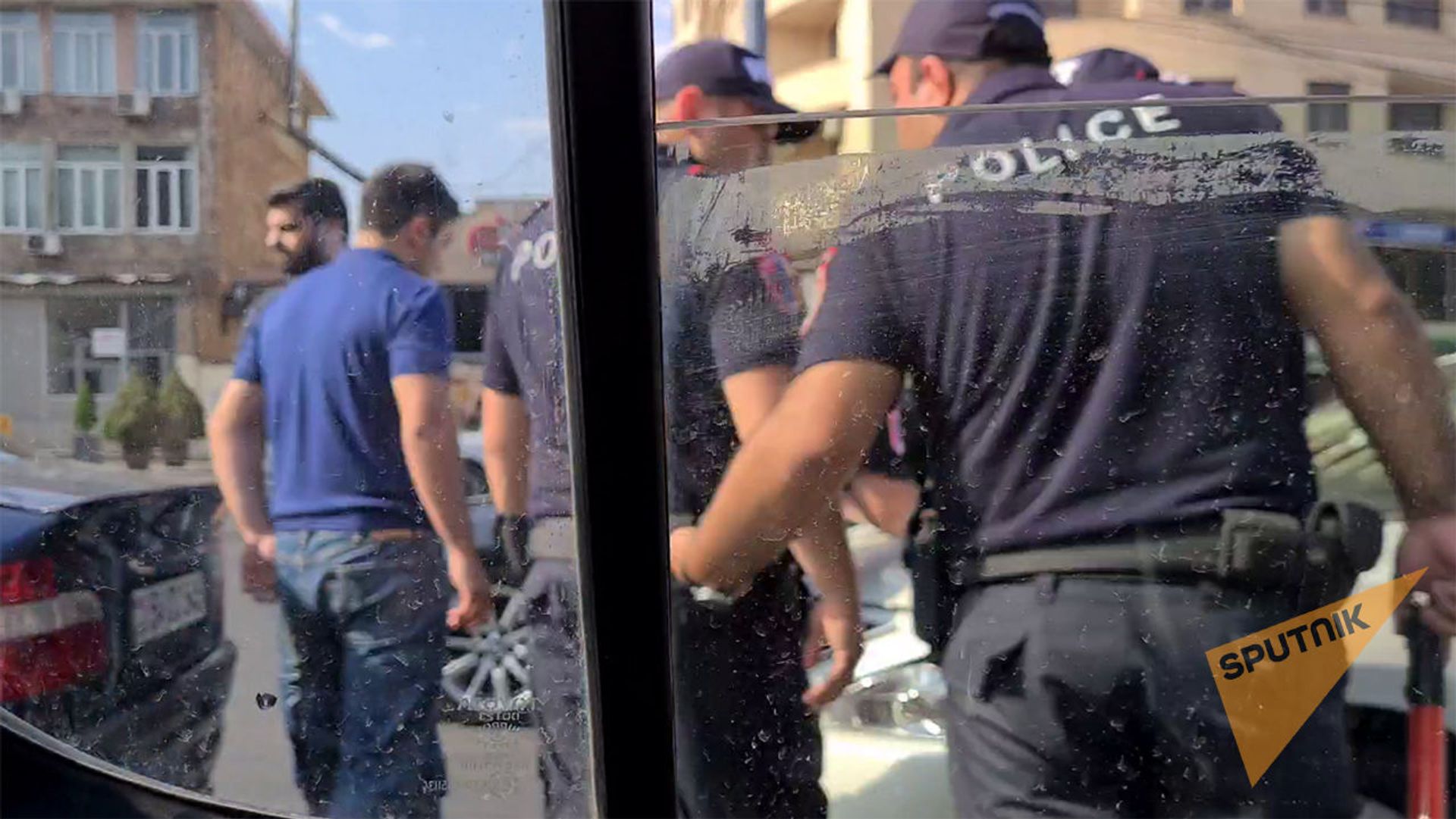 Շղթայական ավտովթար՝ Երևանի Կոմիտասի պողոտայում. բախվել է 5 ավտոմեքենա - Sputnik Արմենիա, 1920, 23.07.2021