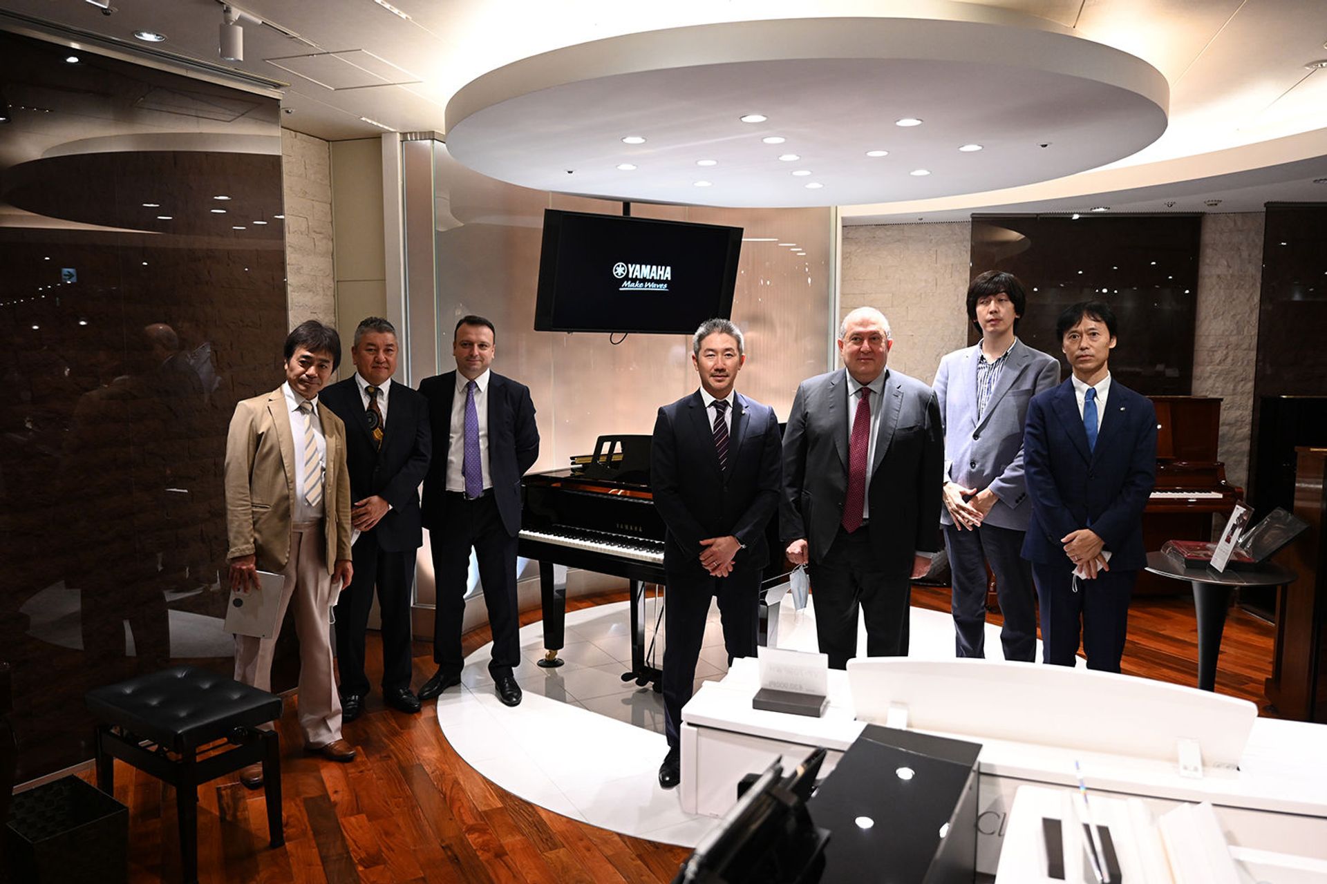YAMAHA расширит свое присутствие в Армении: Саркисян встретился с представителями компании - Sputnik Армения, 1920, 25.07.2021