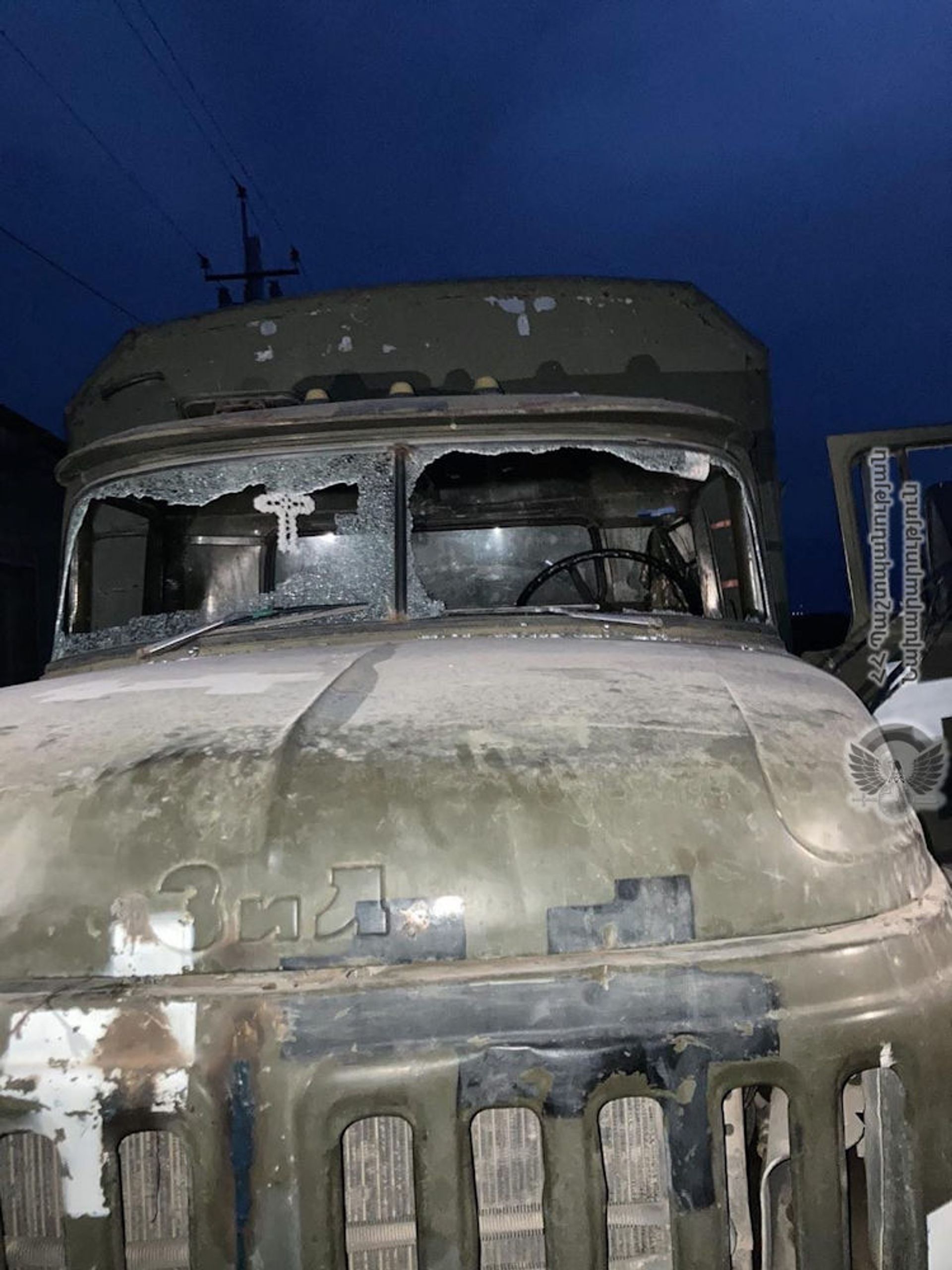 Азербайджанские ВС обстреляли армянские позиции в Ерасхе, повреждена машина снабжения - Sputnik Армения, 1920, 31.07.2021