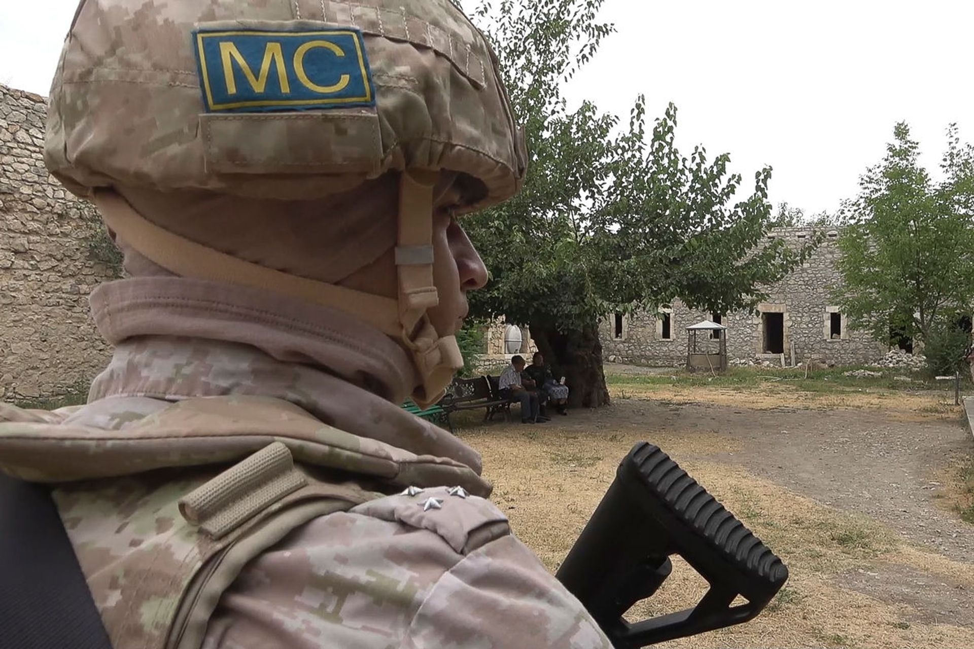 Российские миротворцы сопроводили более тысячи паломников и жителей Карабаха при посещении монастырского комплекса Амарас - Sputnik Արմենիա, 1920, 14.09.2021