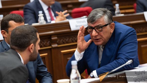 Хачатур Сукиасян во время первого заседания парламента Армении 8-го созыва (2 августа 2021). Еревaн - Sputnik Армения